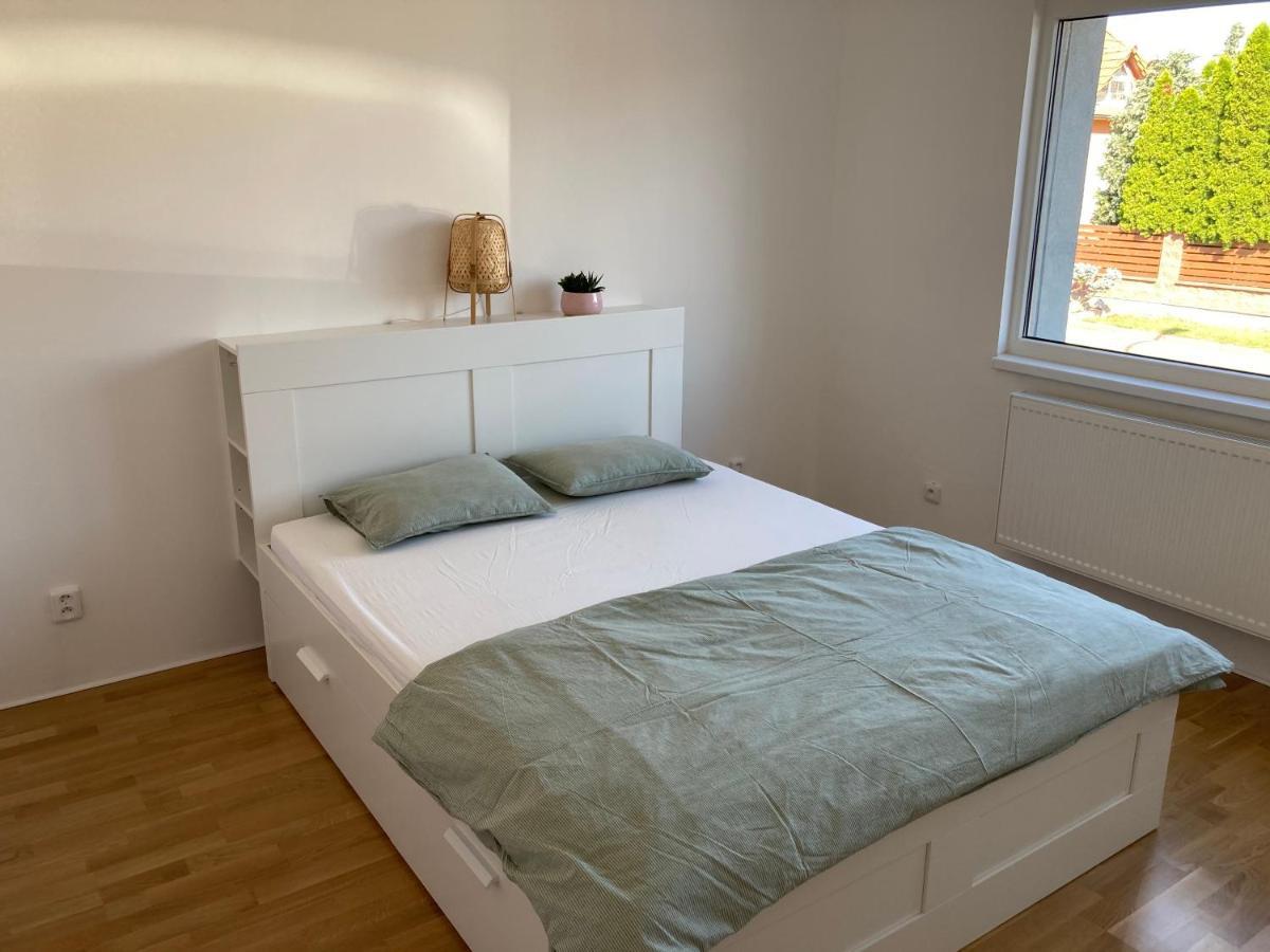 Apartman Maay Hlohovec Exteriér fotografie