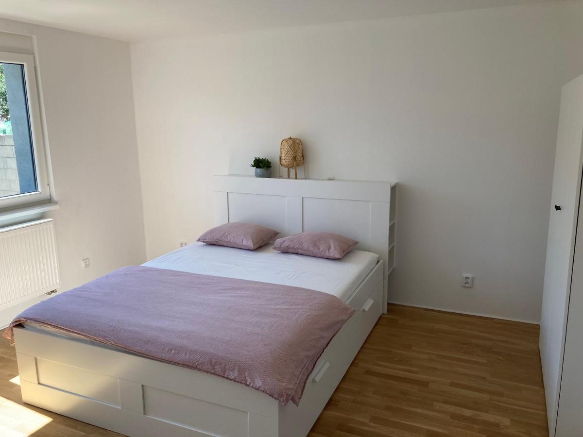 Apartman Maay Hlohovec Exteriér fotografie
