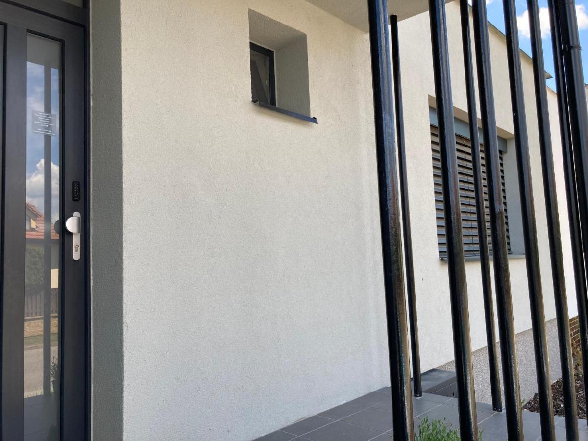Apartman Maay Hlohovec Exteriér fotografie